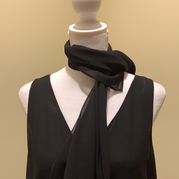 WHBM Sleeveless Tunic - Picture 4 of 7